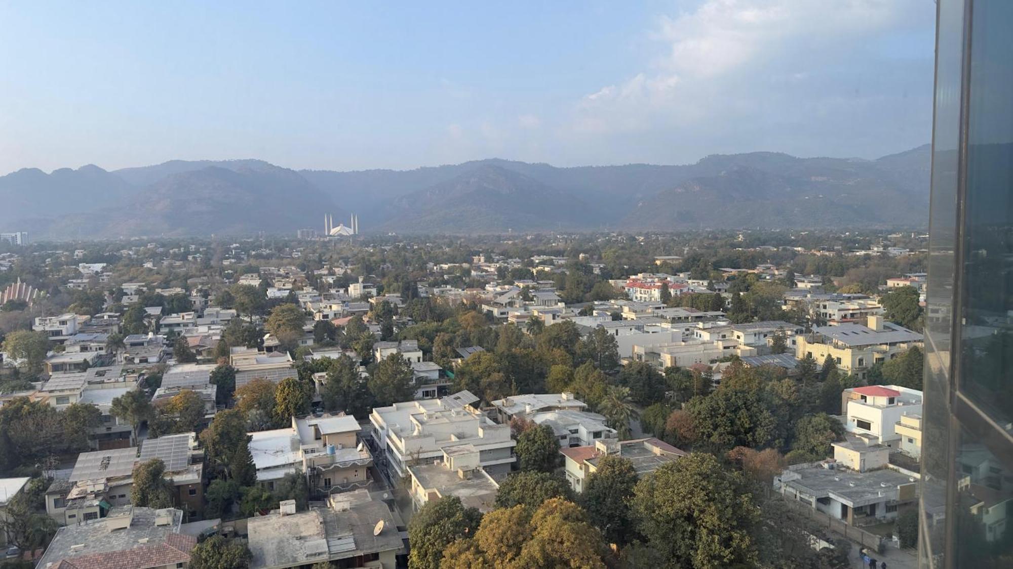 Centaurus Apartments Islamabad Bagian luar foto